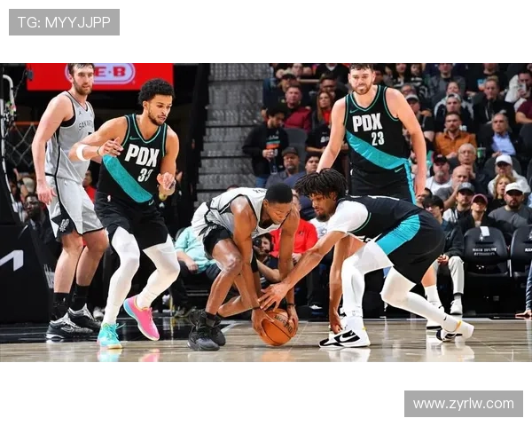 开拓者失利马刺取胜争八压力增 开拓者失利马刺取胜争八压力增